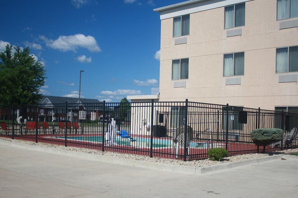 Comfort Suites Bloomington I-55 And I-74 Luaran gambar